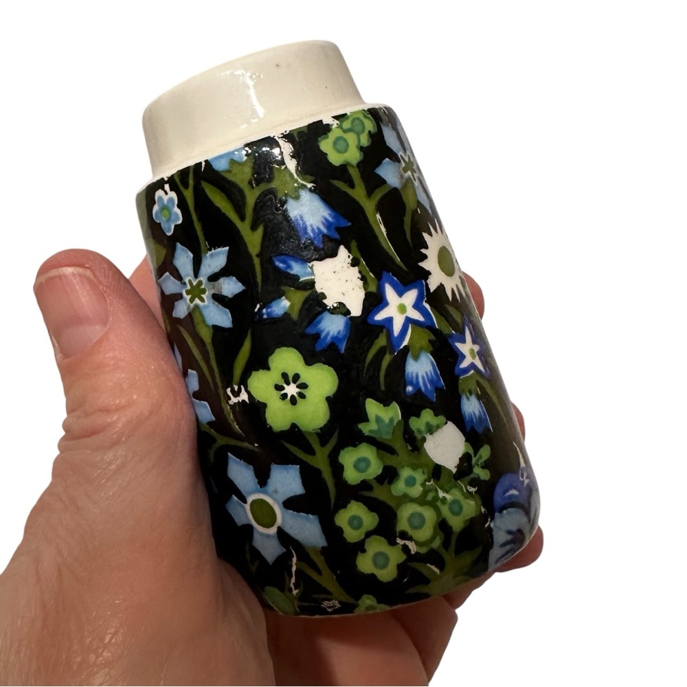 Napcoware Floral Ceramic Bowl and Shakers Set - Picture 6 of 14